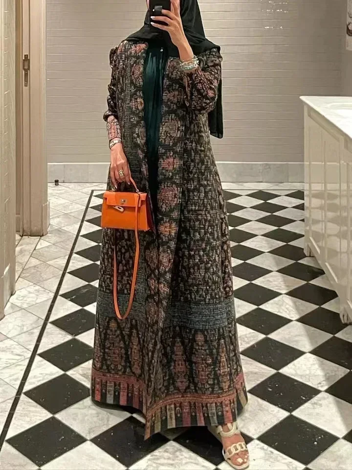 Miyake Pleated Print Foldable  - đánh giá và giá Trench Coat Formal